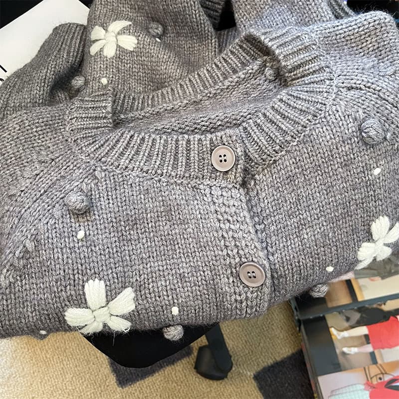 レディースカーディガン ショート丈 花柄刺繍長袖カーディガン