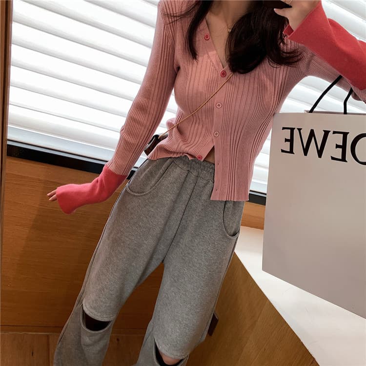 レディースカーディガン 秋冬新作 女性用 ショート丈 長袖 編み目 襟付きカーディガン 羽織り